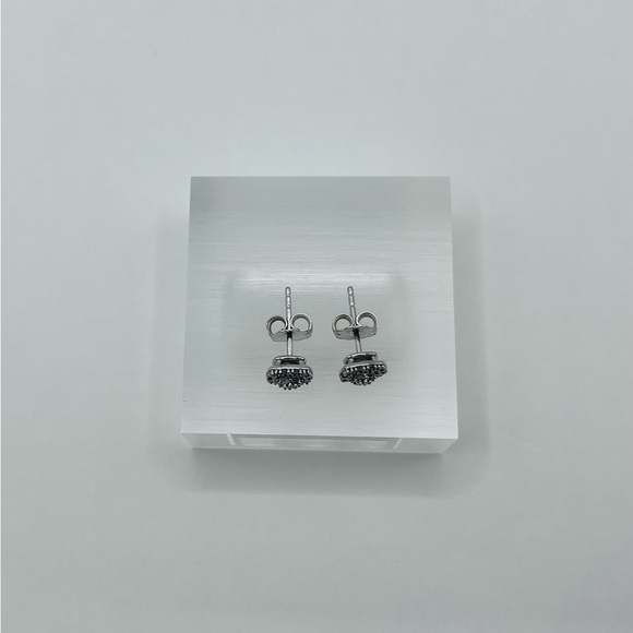 Cushion Cut .25 carats Natural Diamond Studs Sterling Silver - Picture 3 of 6